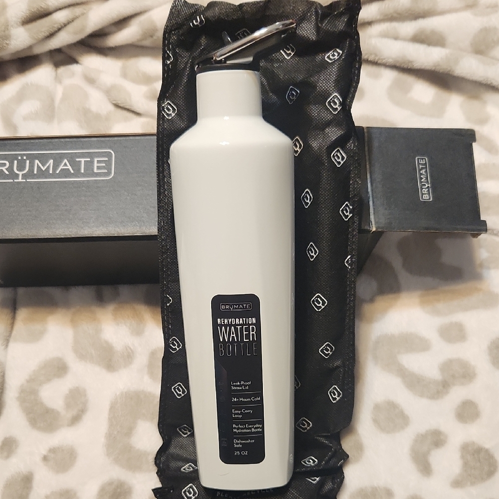 BrüMate White Water Bottle